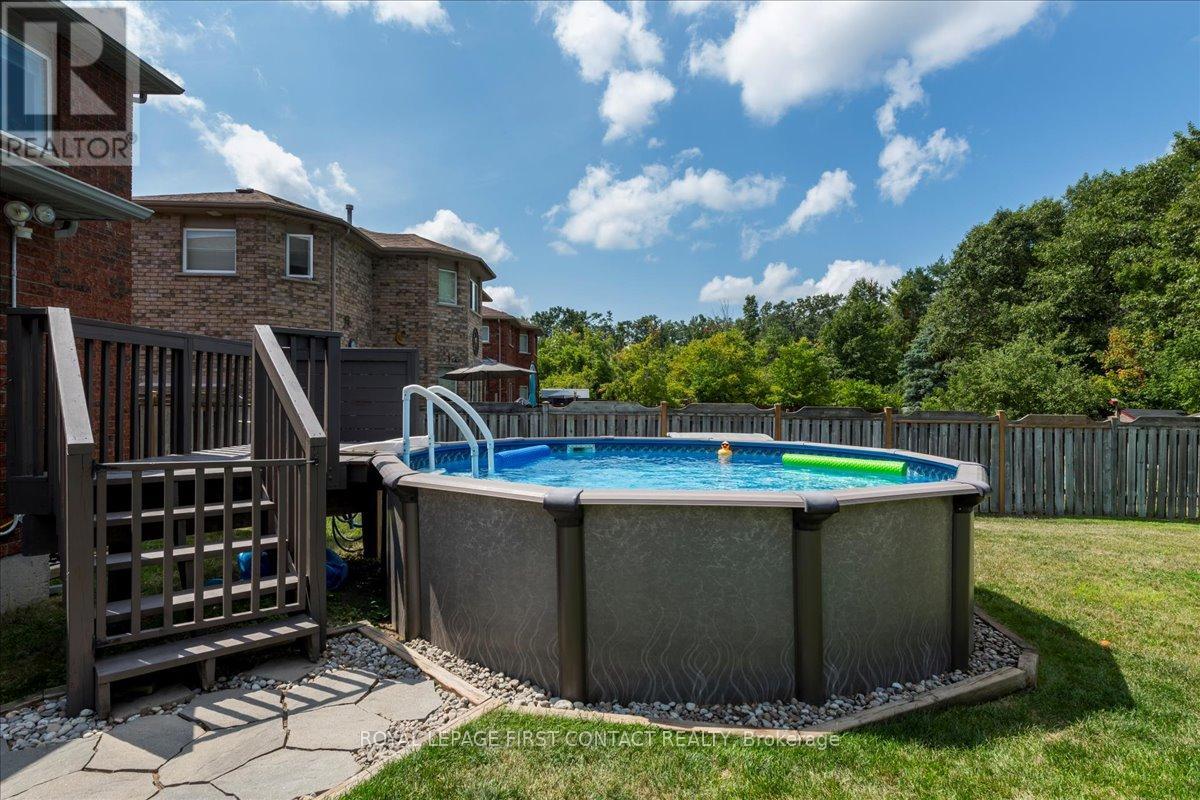 26 Kenwell Crescent, Barrie, Ontario  L4N 0A4 - Photo 25 - S12436798