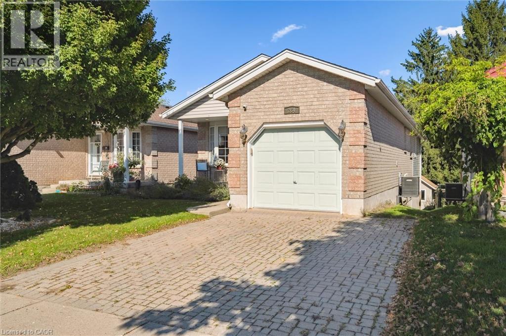 264 Grey Fox Drive, Kitchener, Ontario  N2E 3P2 - Photo 2 - 40755159