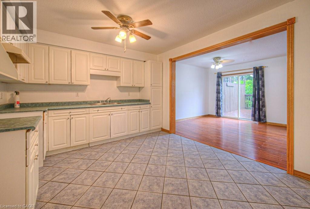 270 Dolph Street N, Cambridge, Ontario  N3H 2A7 - Photo 7 - 40772388