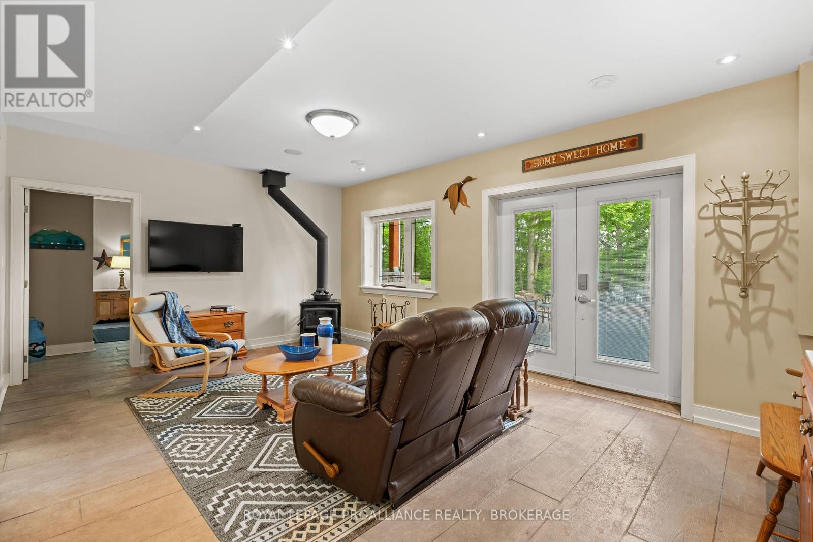 3670b Westport Road, Frontenac, Ontario  K0H 1T0 - Photo 33 - X12437123