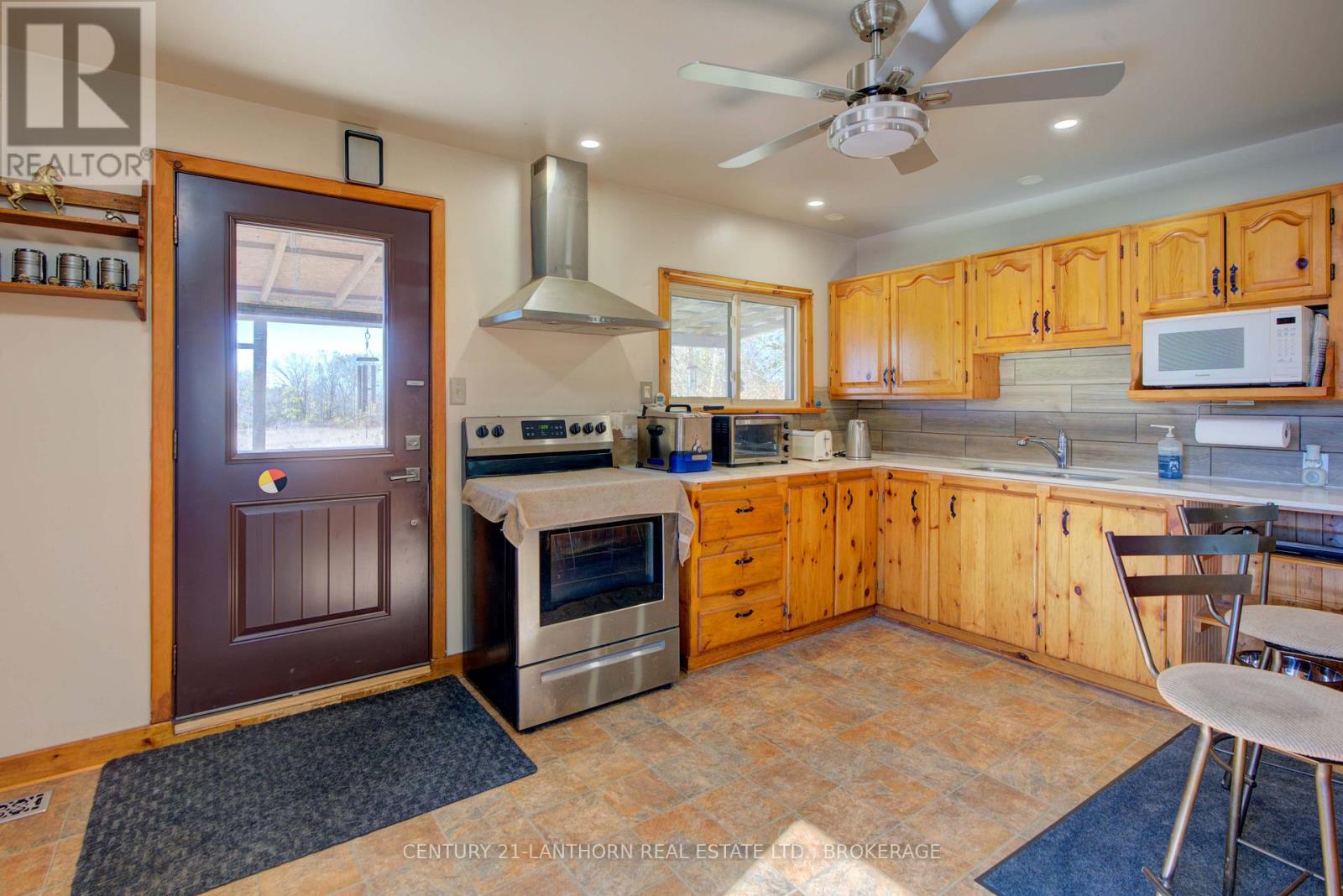 895 Ninth Concession Road, Stone Mills, Ontario  K0K 1Z0 - Photo 11 - X12437166