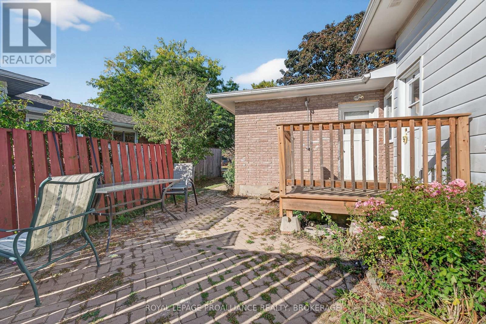 747 Laidlaw Crescent, Kingston, Ontario  K7M 5M3 - Photo 26 - X12437208