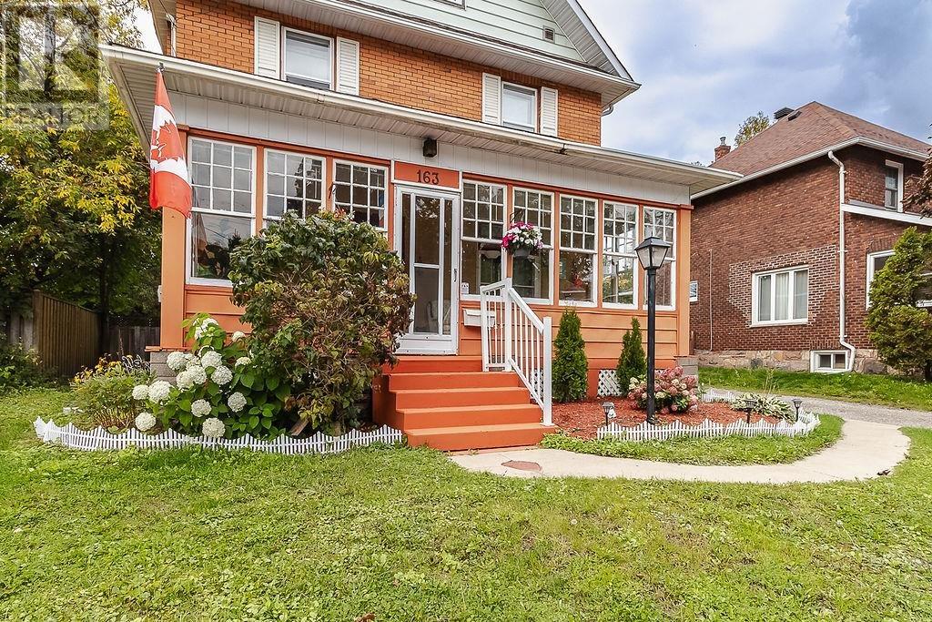 163 Kohler St, Sault Ste. Marie, Ontario  P6A 3V2 - Photo 3 - SM252814