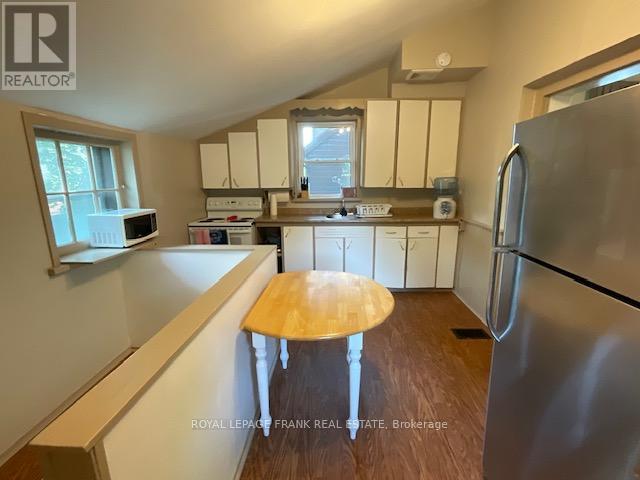 168 Rubidge Street, Peterborough, Ontario  K9J 3N7 - Photo 11 - X12437281