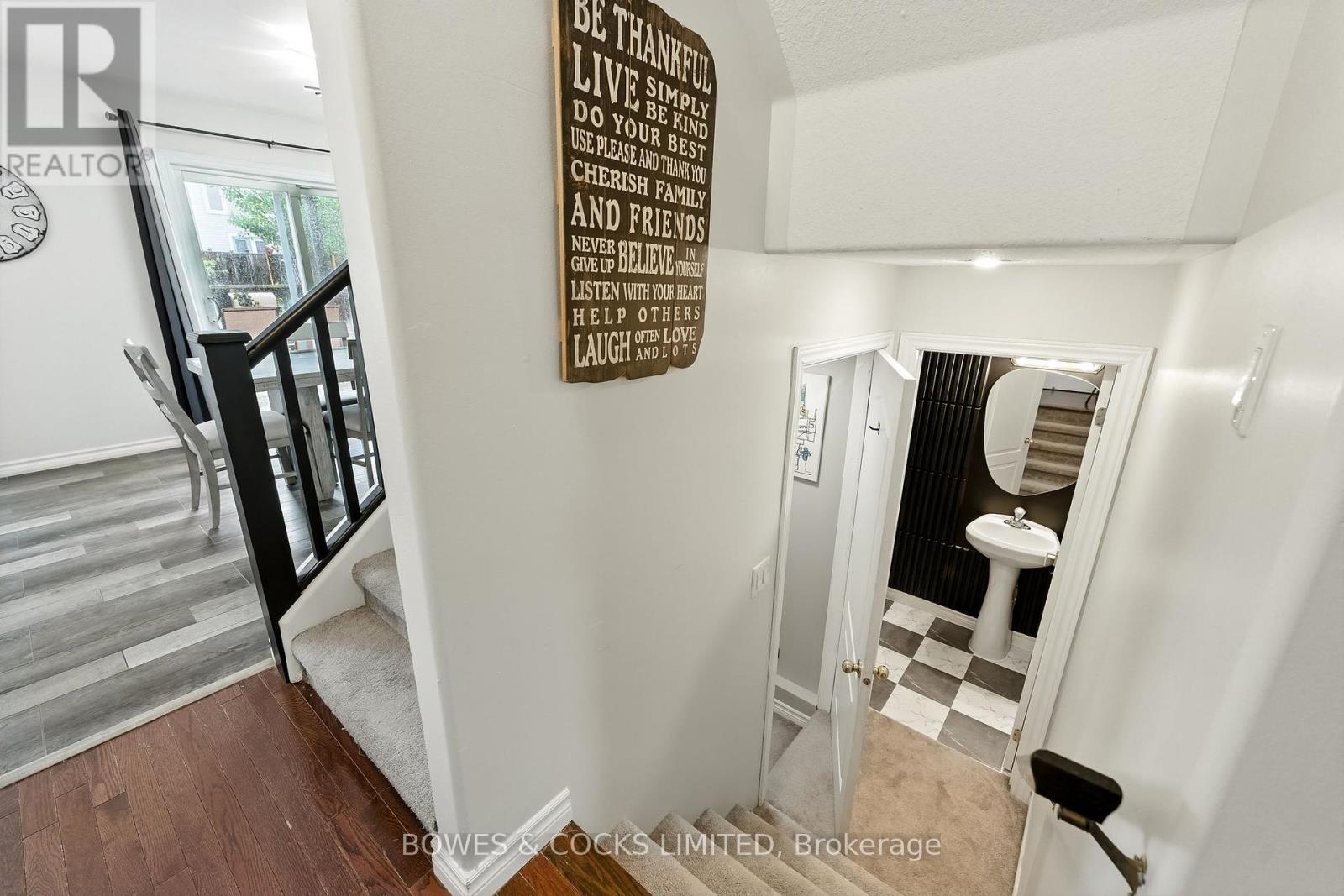 210 Farrier Crescent, Peterborough, Ontario  K9L 0A6 - Photo 28 - X12437295