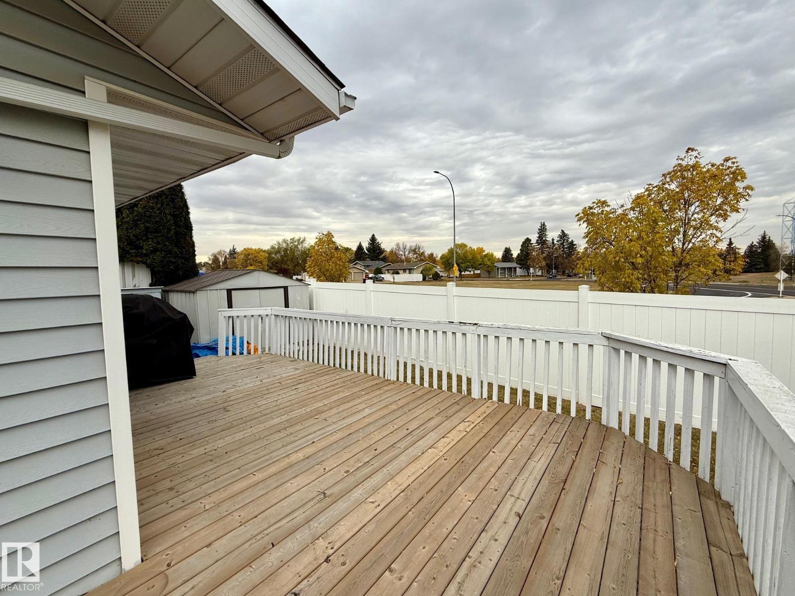 3924 56a Street Cl, Camrose, Alberta  T4V 4L1 - Photo 21 - E4460196