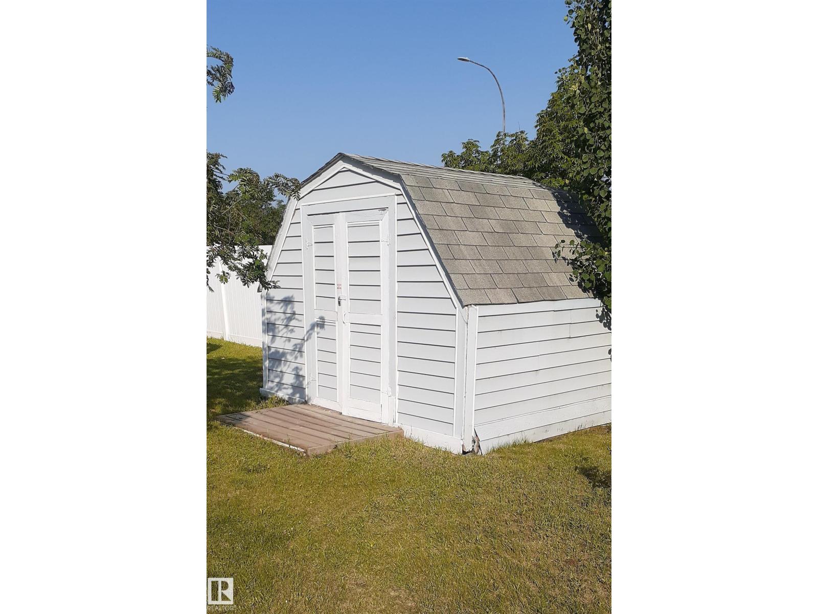 3924 56a Street Cl, Camrose, Alberta  T4V 4L1 - Photo 26 - E4460196