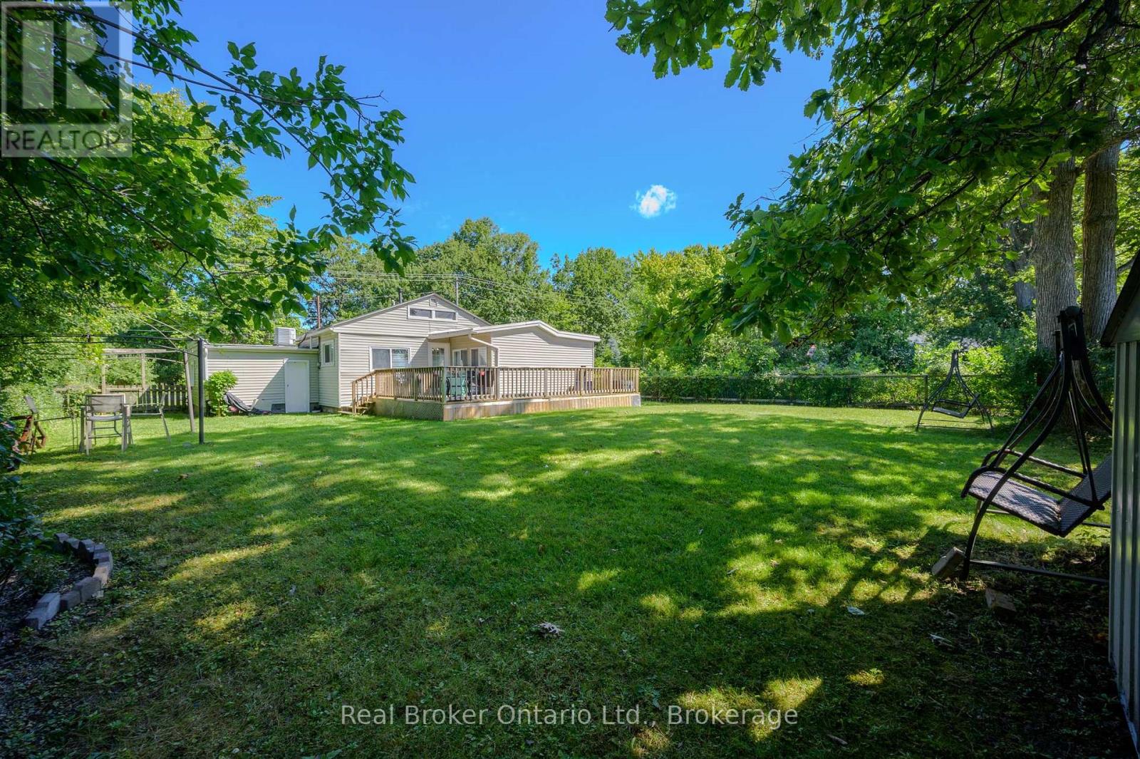 625 Sims Avenue, Fort Erie, Ontario  L2A 6B1 - Photo 13 - X12437150