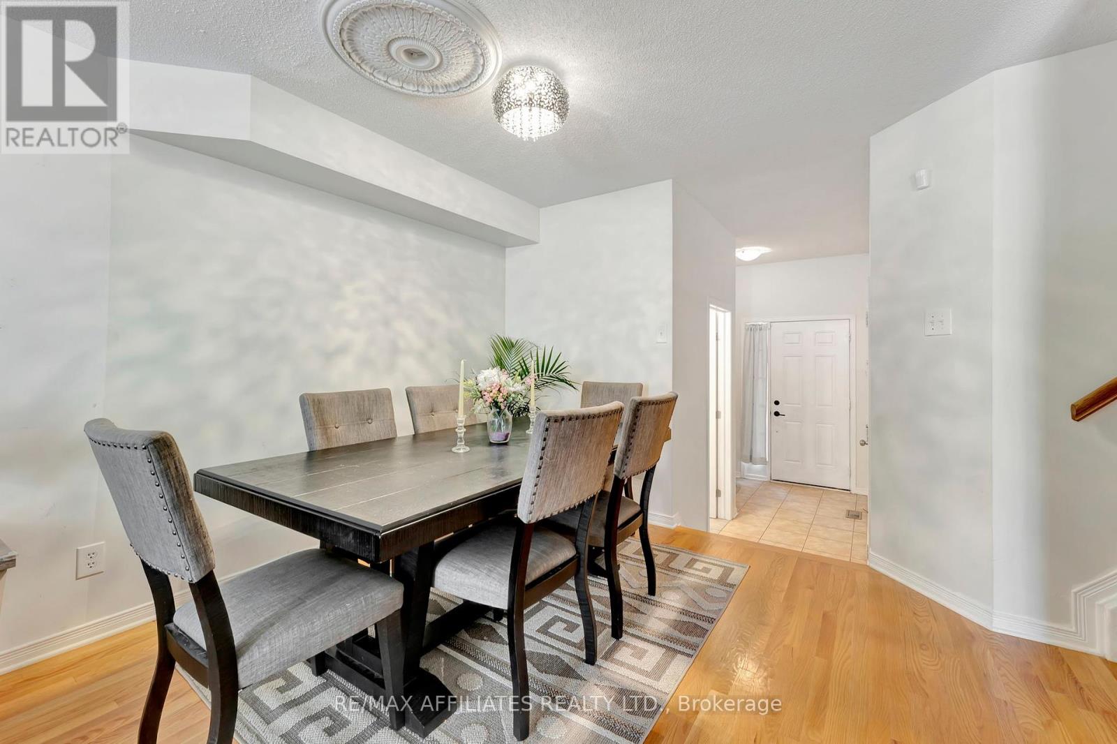 1008 Klondike Road, Ottawa, Ontario  K2K 0C3 - Photo 11 - X12437254