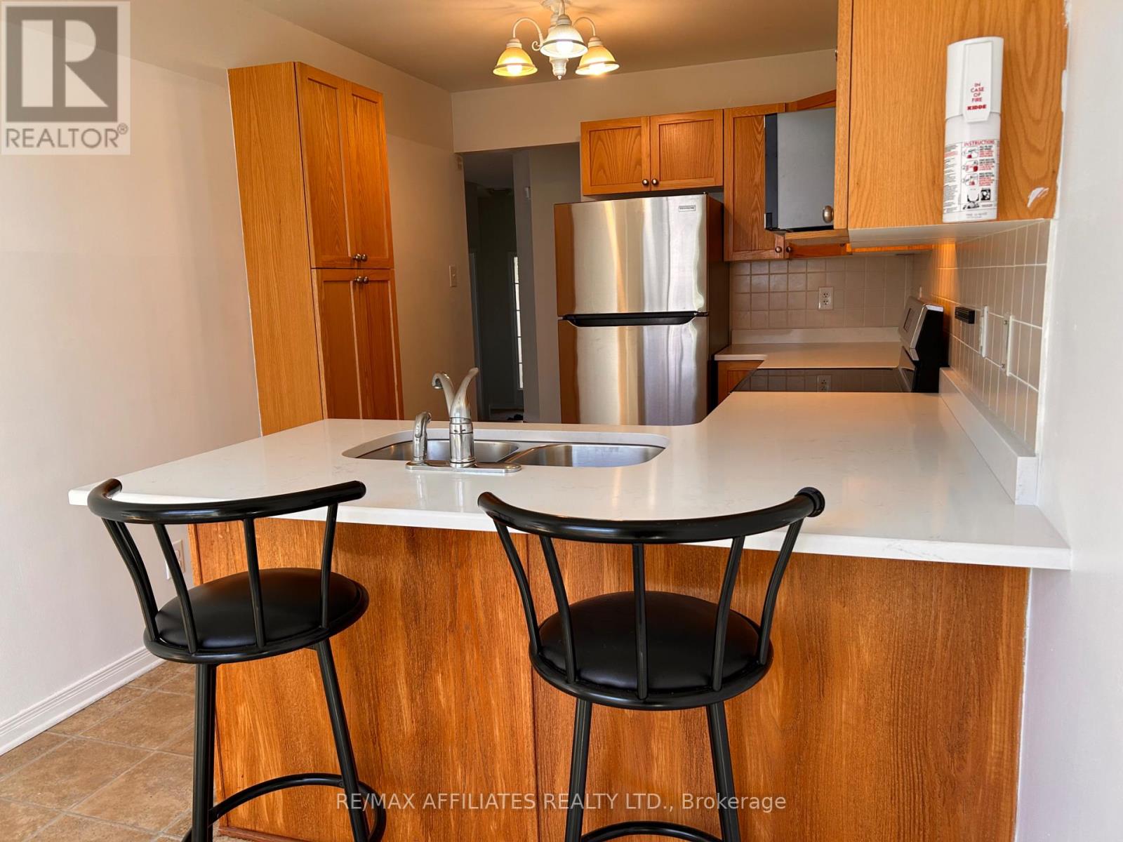 1008 Klondike Road, Ottawa, Ontario  K2K 0C3 - Photo 16 - X12437254