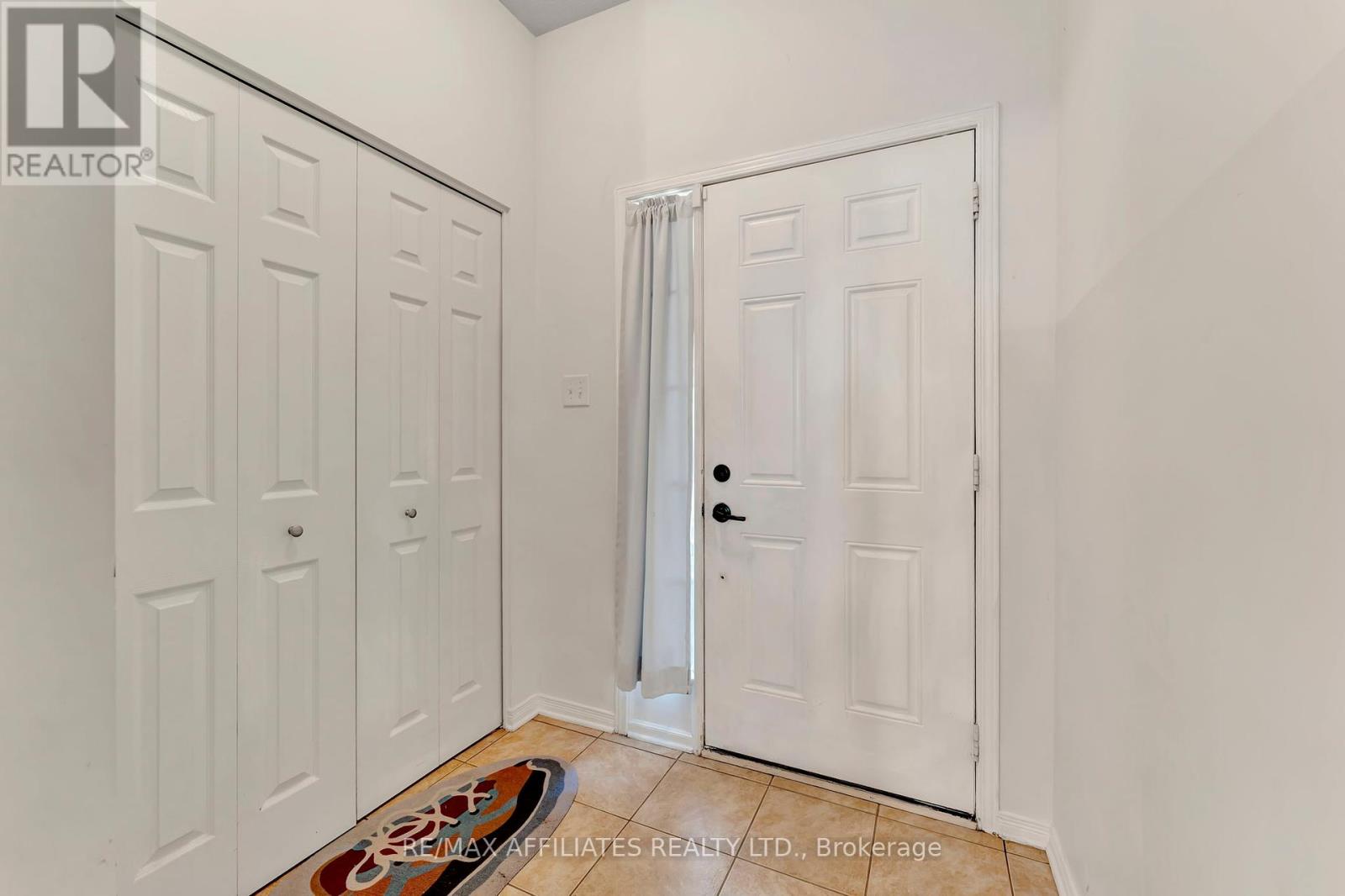 1008 Klondike Road, Ottawa, Ontario  K2K 0C3 - Photo 4 - X12437254
