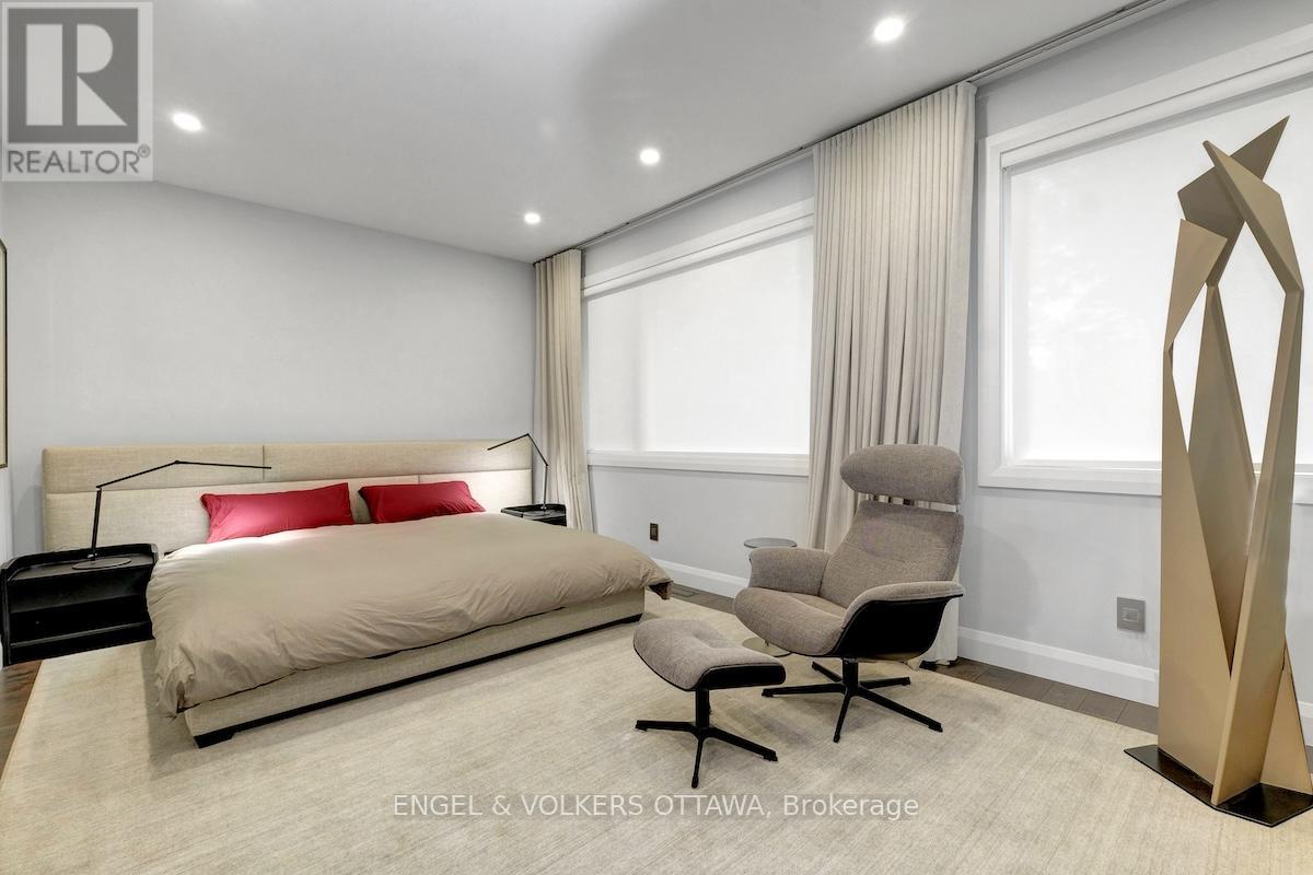 305 Westhill Avenue, Ottawa, Ontario  K1Z 7H7 - Photo 25 - X12437279