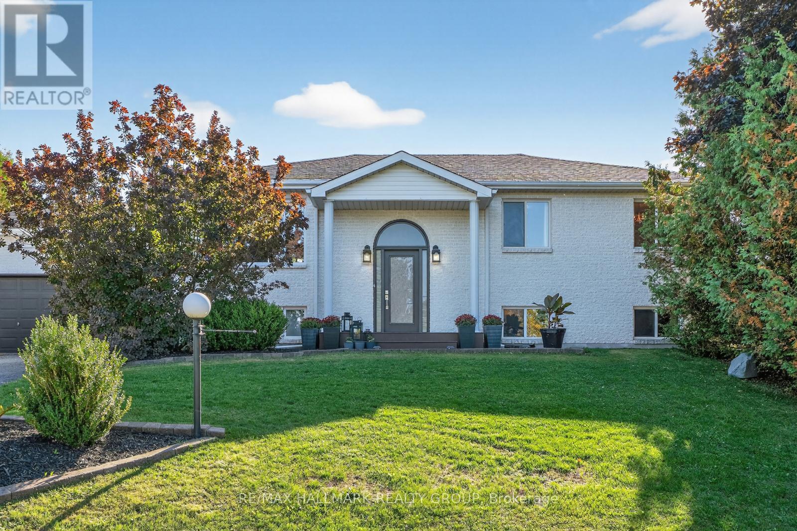 2851 GLENWOOD DRIVE, Ottawa, Ontario