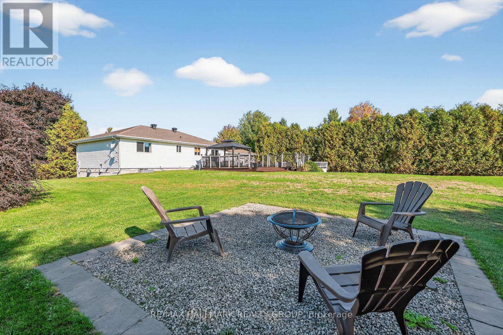2851 Glenwood Drive, Ottawa, Ontario  K0A 2P0 - Photo 42 - X12437280