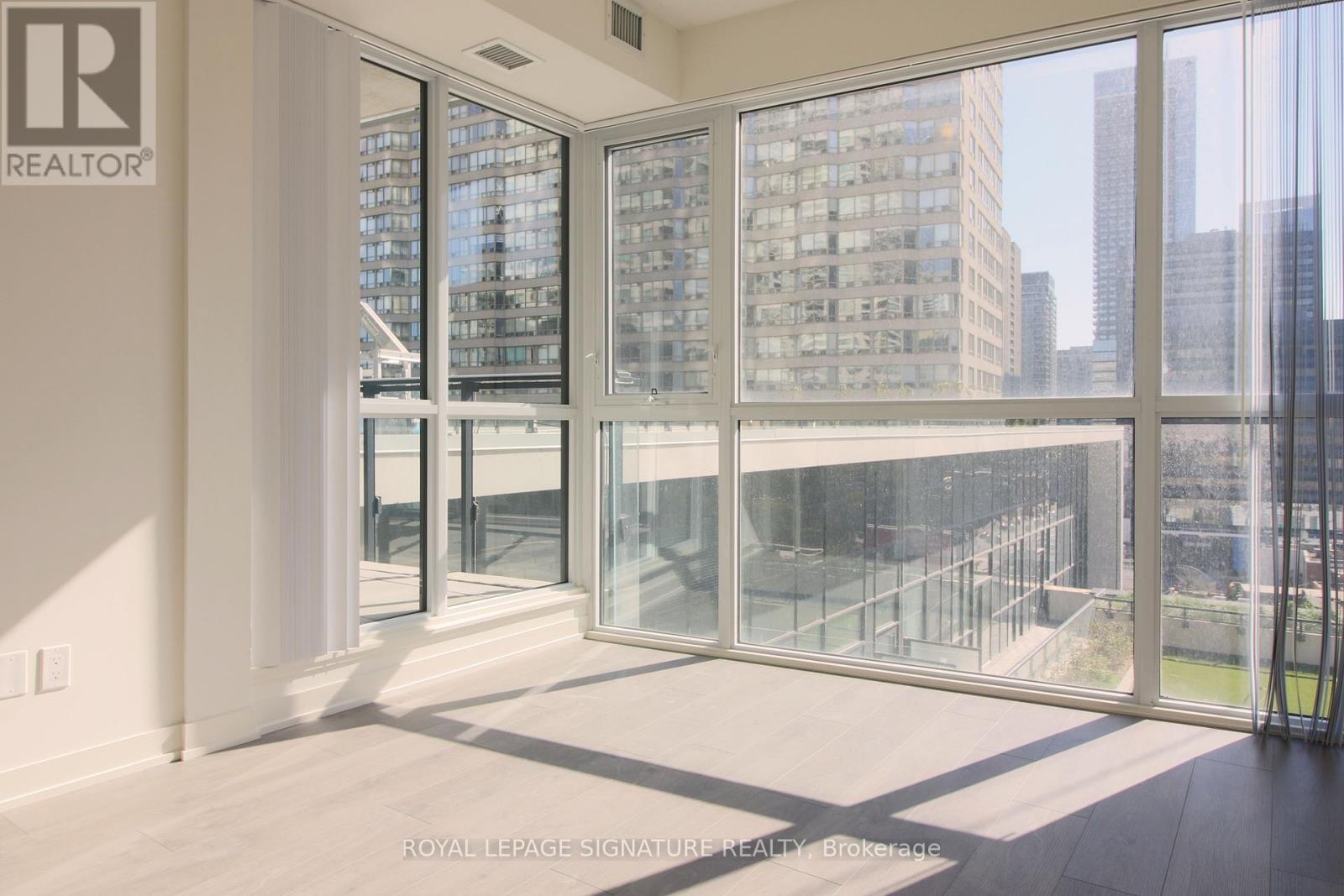 607 - 4955 Yonge Street, Toronto, Ontario  M2N 0L8 - Photo 10 - C12436977