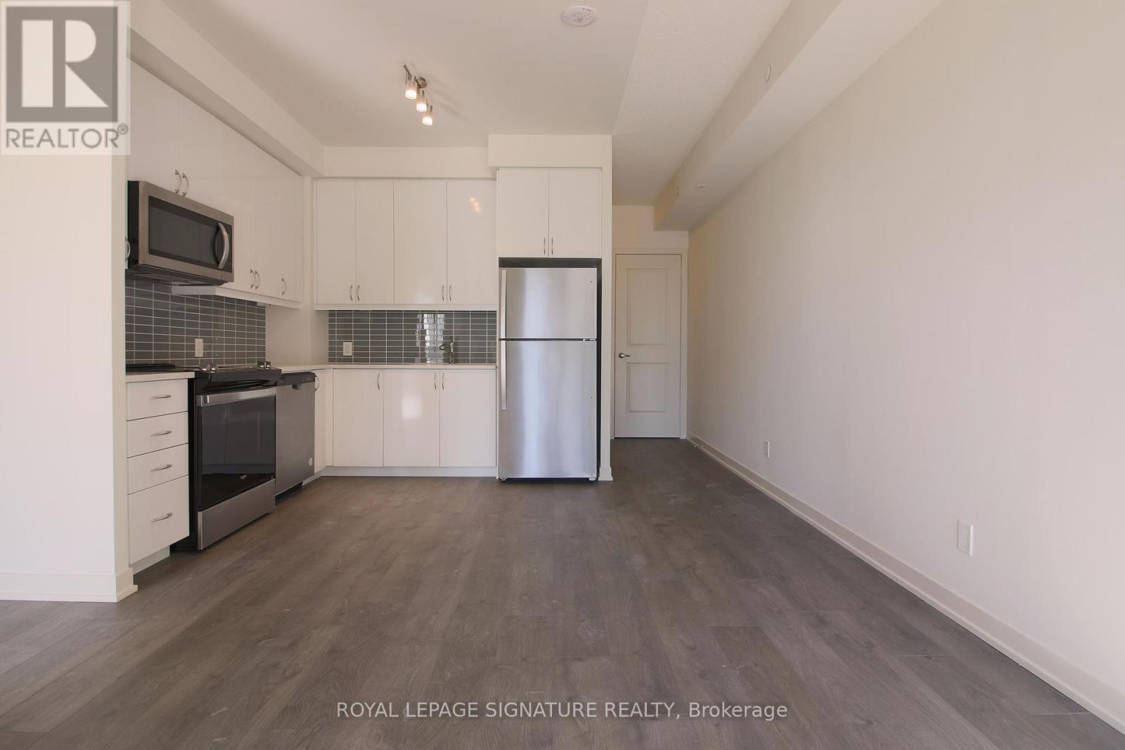 607 - 4955 Yonge Street, Toronto, Ontario  M2N 0L8 - Photo 6 - C12436977
