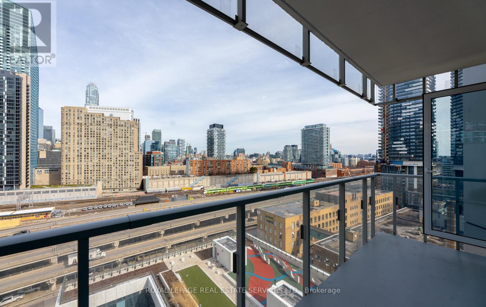 1307 - 28 Freedland Street, Toronto, Ontario  M5E 0E3 - Photo 10 - C12437012