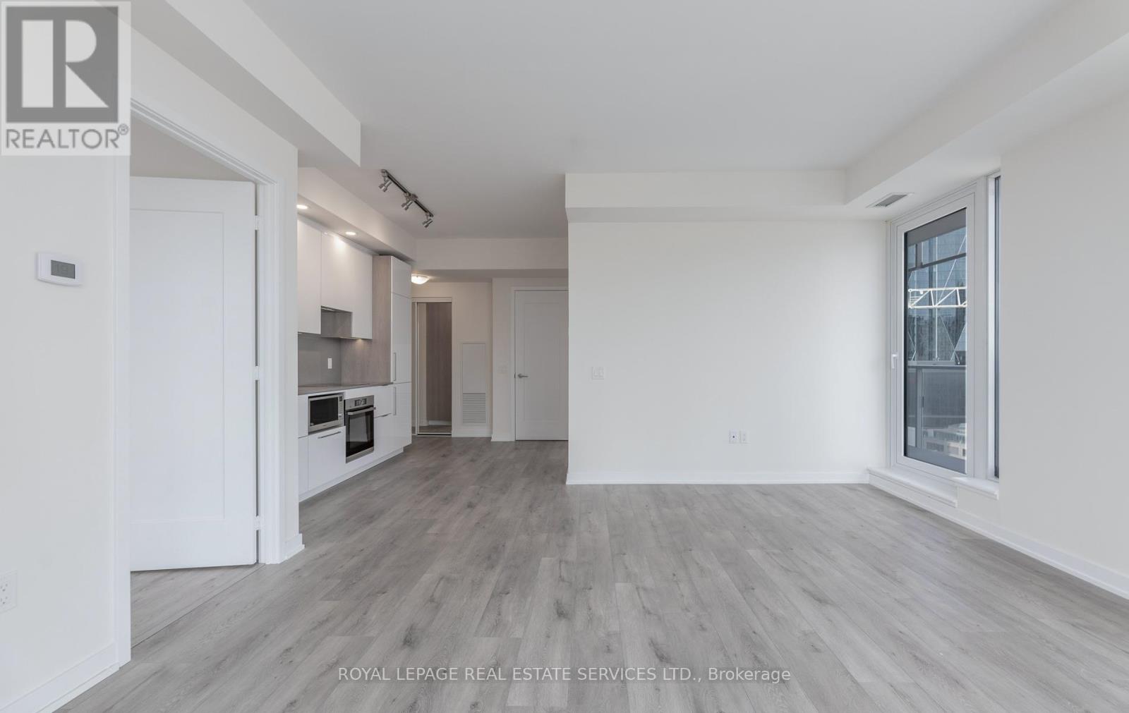 1307 - 28 Freedland Street, Toronto, Ontario  M5E 0E3 - Photo 13 - C12437012