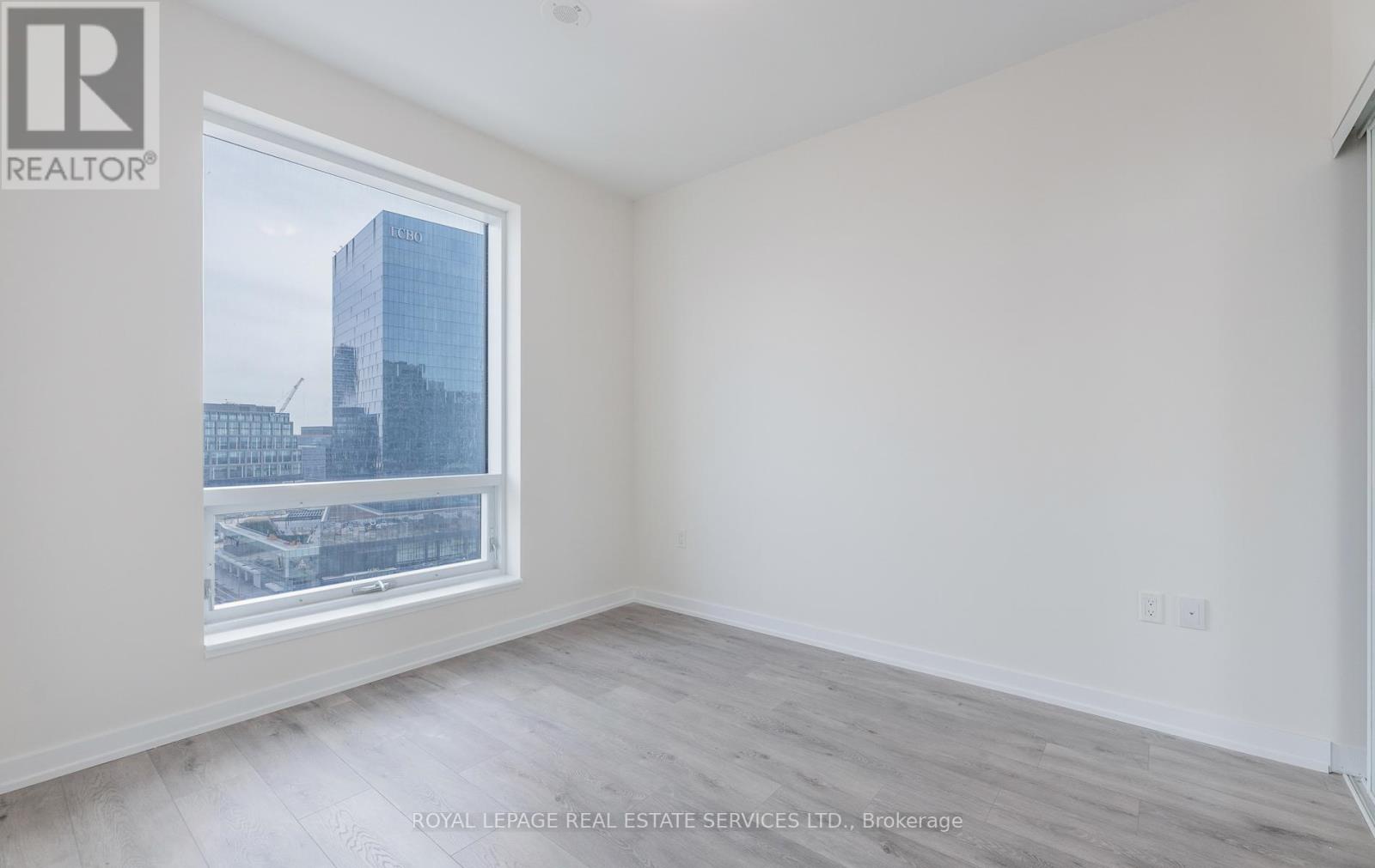 1307 - 28 Freedland Street, Toronto, Ontario  M5E 0E3 - Photo 17 - C12437012