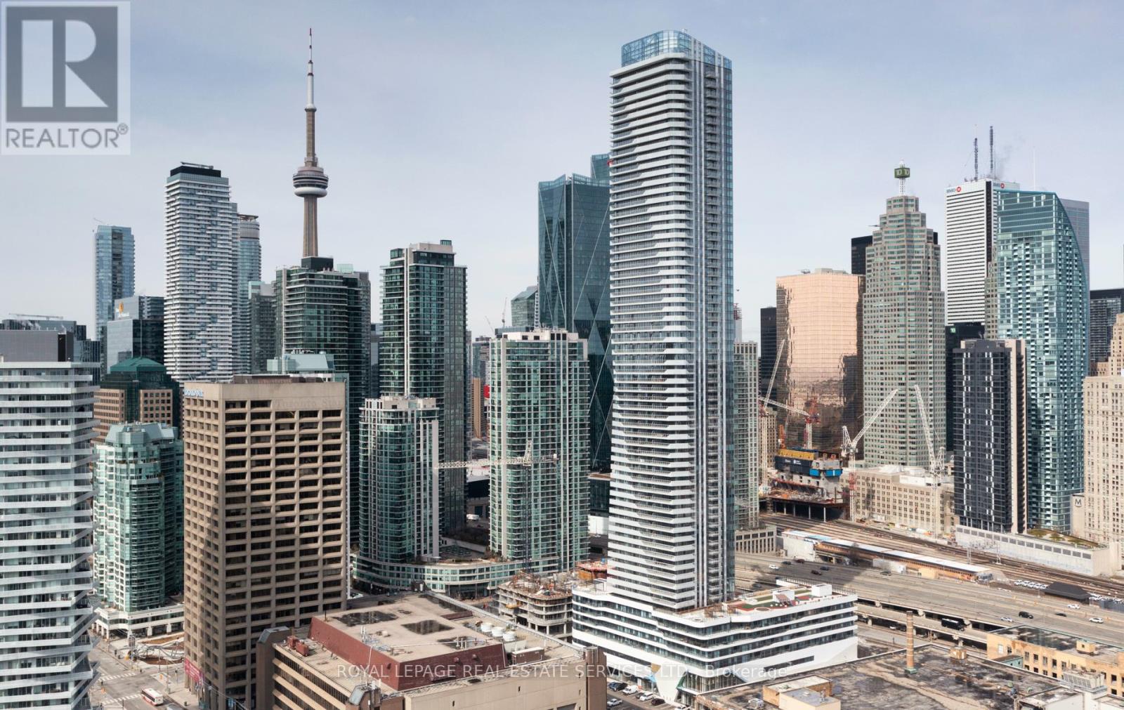 1307 - 28 Freedland Street, Toronto, Ontario  M5E 0E3 - Photo 35 - C12437012