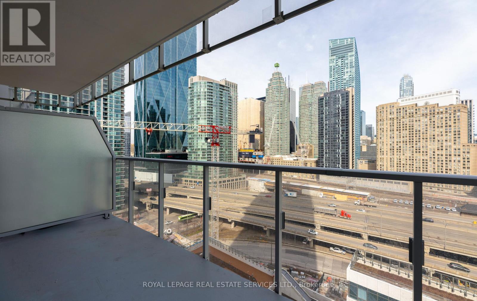 1307 - 28 Freedland Street, Toronto, Ontario  M5E 0E3 - Photo 7 - C12437012