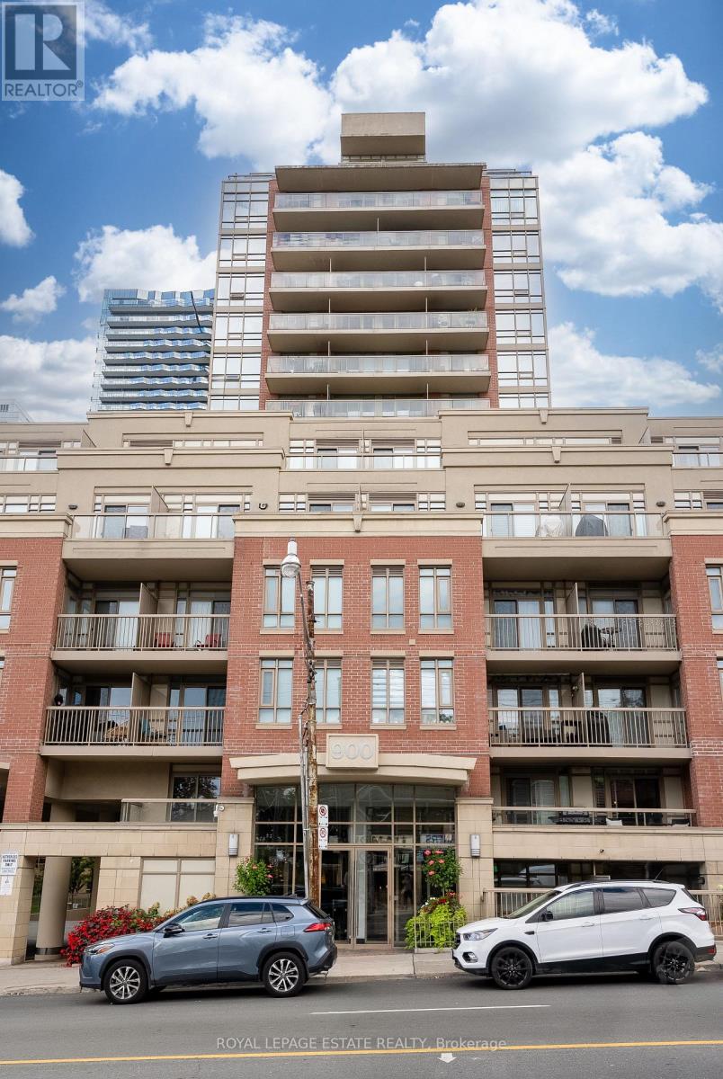 313 - 900 Mount Pleasant Road, Toronto, Ontario  M4P 3J9 - Photo 2 - C12437018