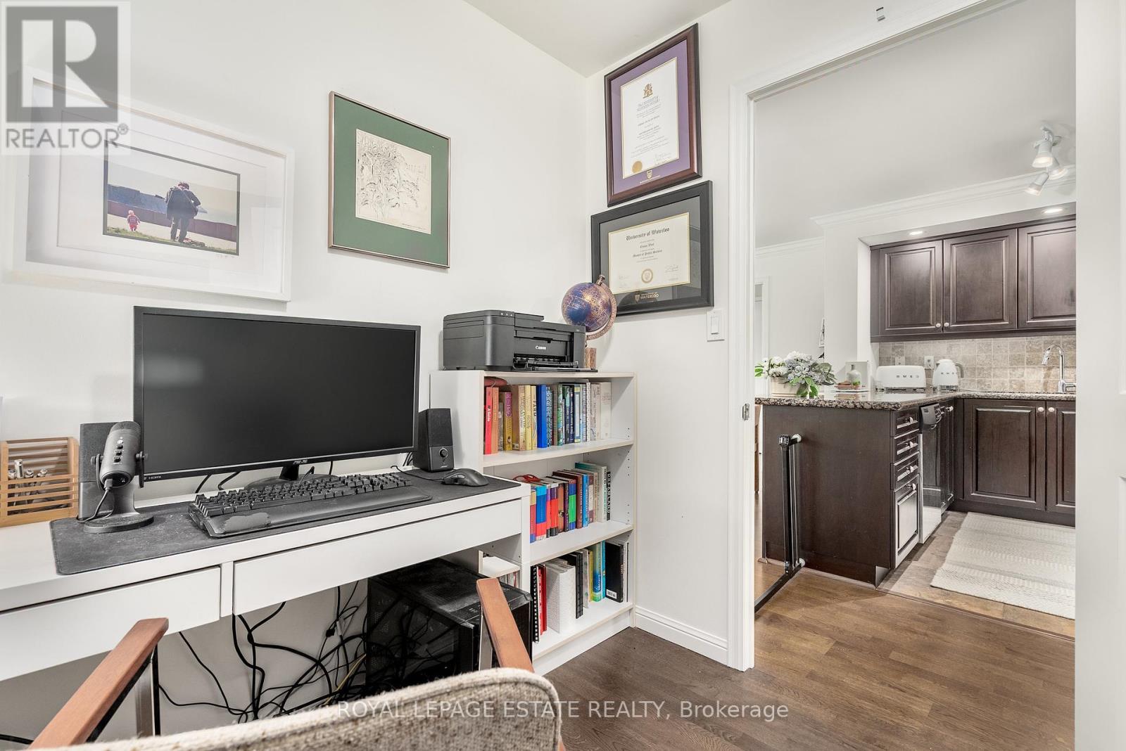 313 - 900 Mount Pleasant Road, Toronto, Ontario  M4P 3J9 - Photo 36 - C12437018