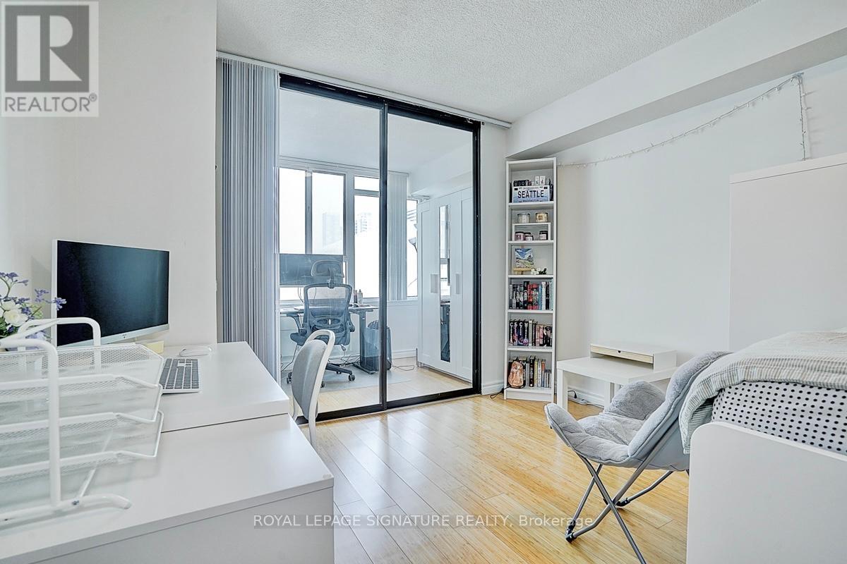 1209 - 45 Carlton Street, Toronto, Ontario  M5B 2H9 - Photo 18 - C12437071