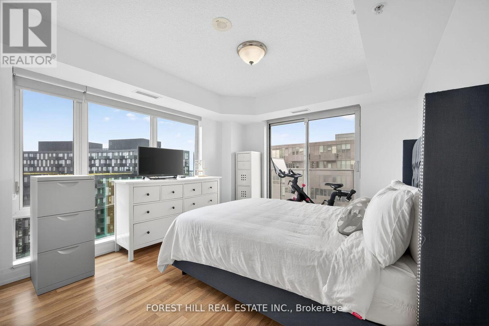 W1204 - 565 Wilson Avenue, Toronto, Ontario  M3H 0C6 - Photo 15 - C12437094