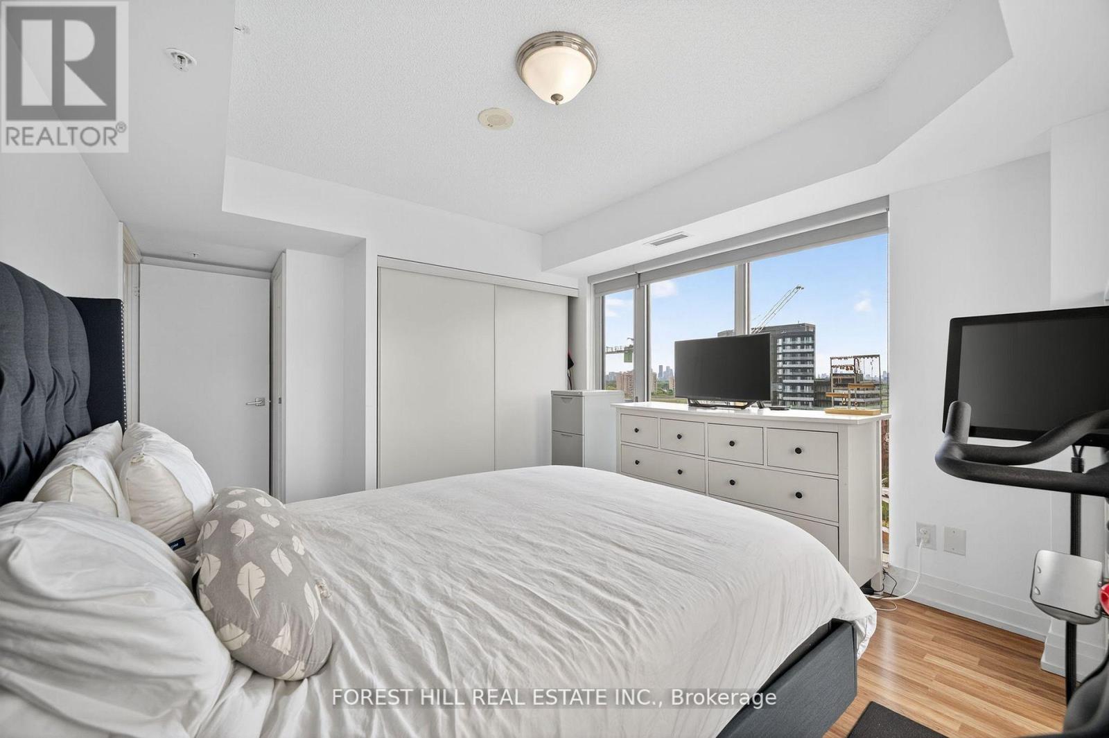 W1204 - 565 Wilson Avenue, Toronto, Ontario  M3H 0C6 - Photo 16 - C12437094