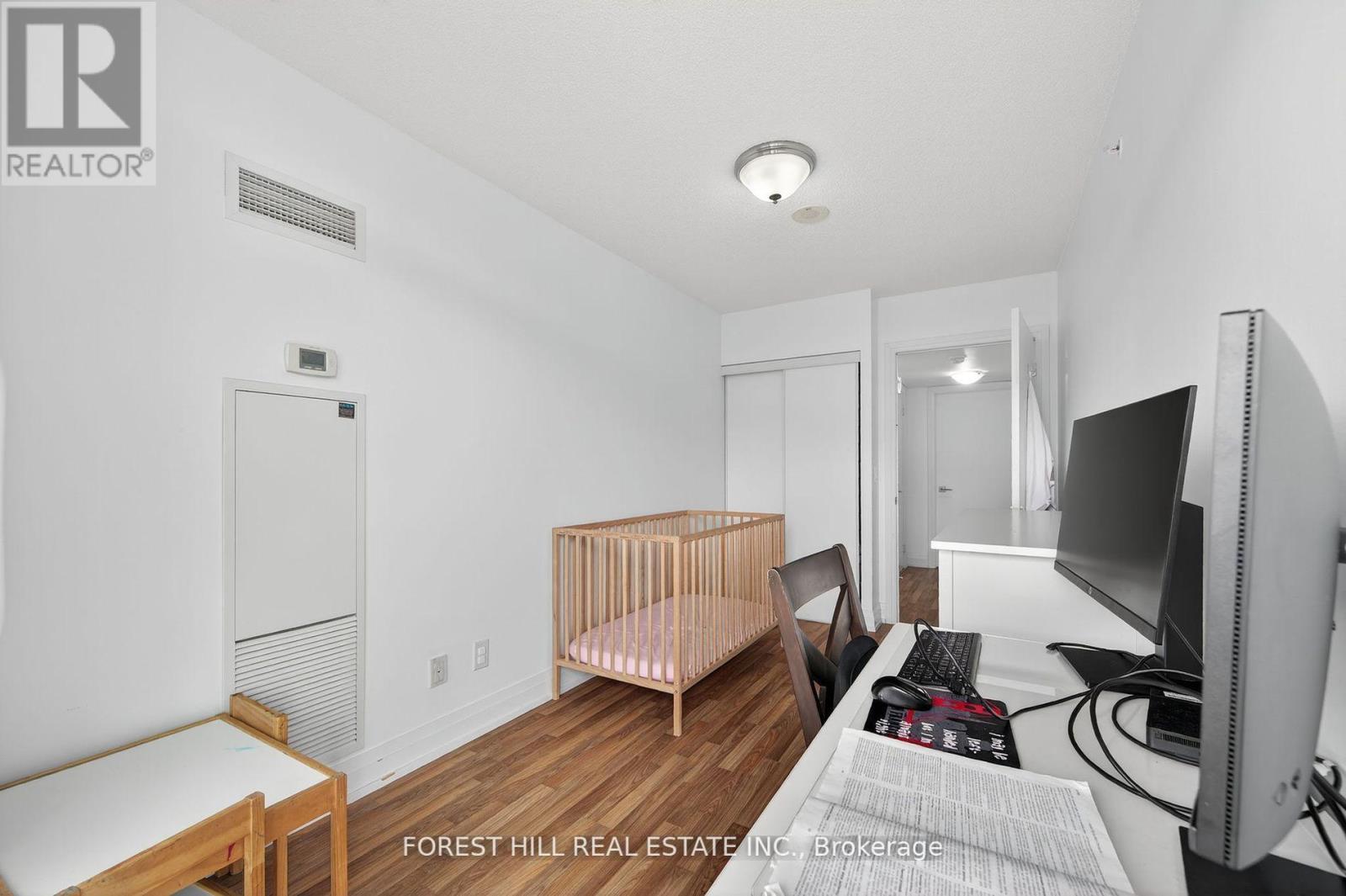 W1204 - 565 Wilson Avenue, Toronto, Ontario  M3H 0C6 - Photo 21 - C12437094