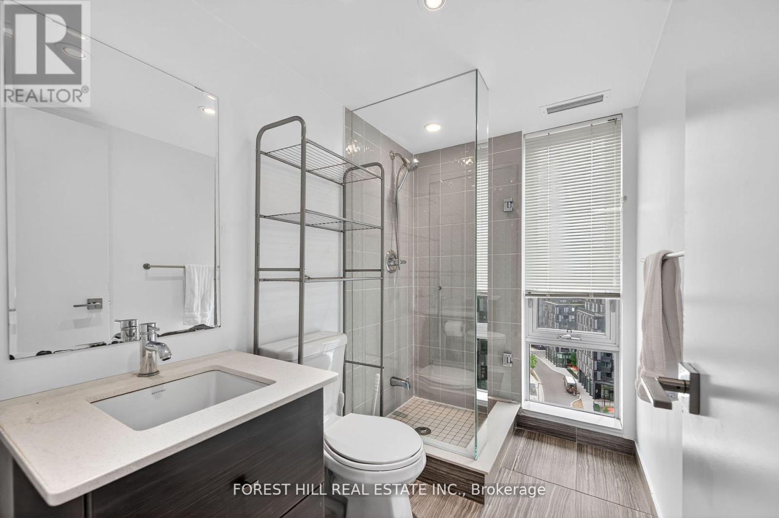 W1204 - 565 Wilson Avenue, Toronto, Ontario  M3H 0C6 - Photo 25 - C12437094