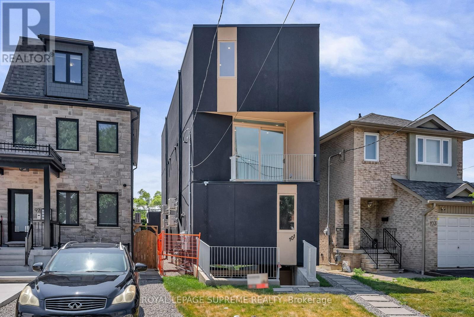 1 - 101 BERNICE CRESCENT, Toronto, Ontario