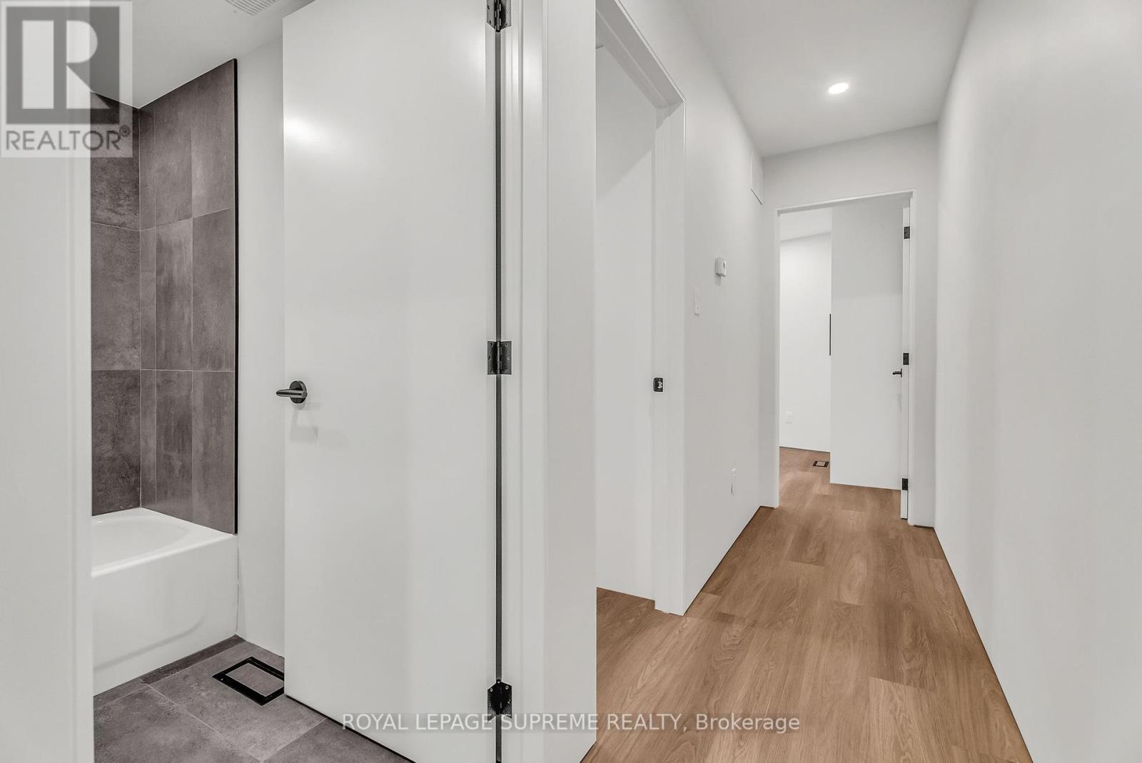 1 - 101 Bernice Crescent, Toronto, Ontario  M6N 1W7 - Photo 20 - W12436704