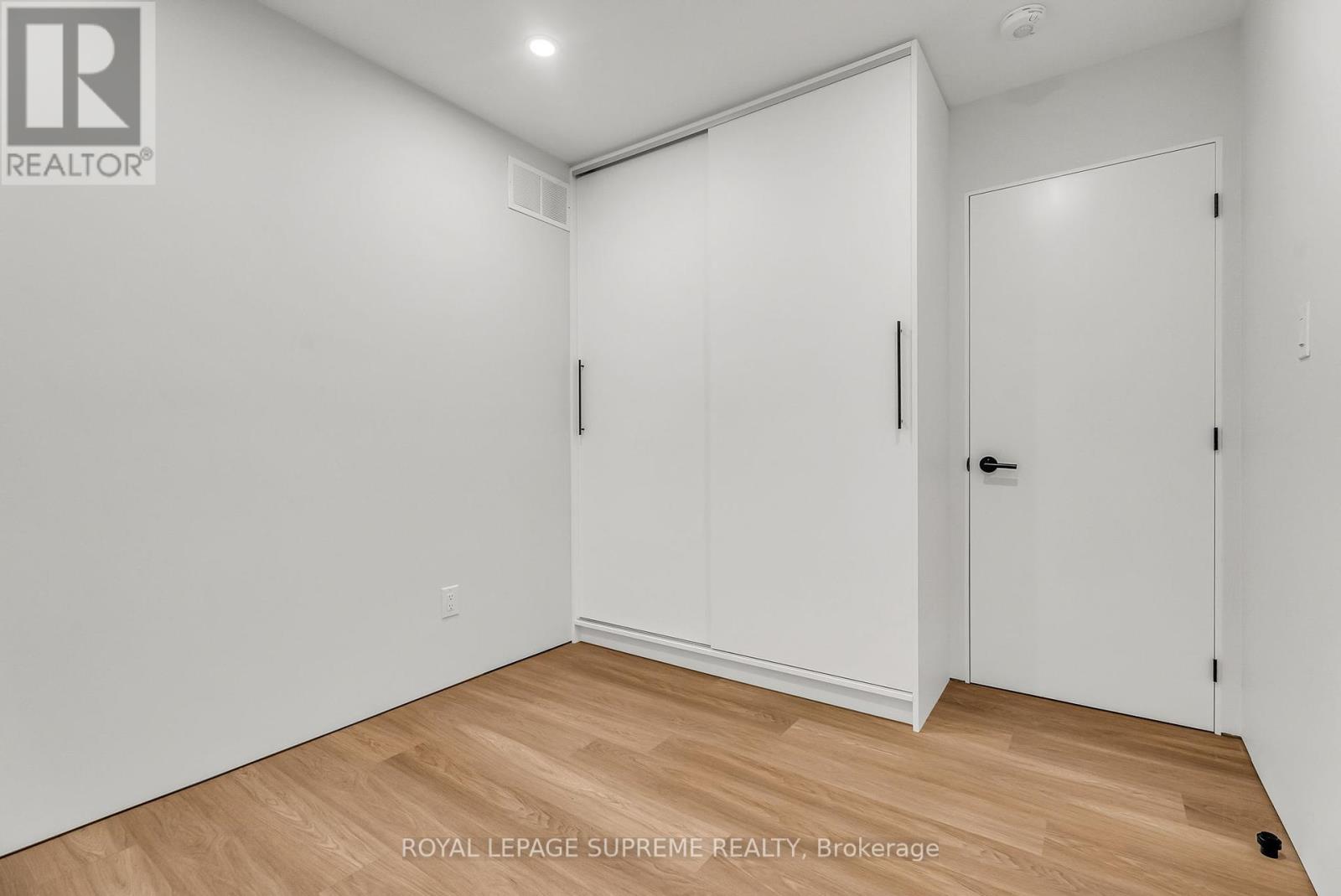 1 - 101 Bernice Crescent, Toronto, Ontario  M6N 1W7 - Photo 26 - W12436704