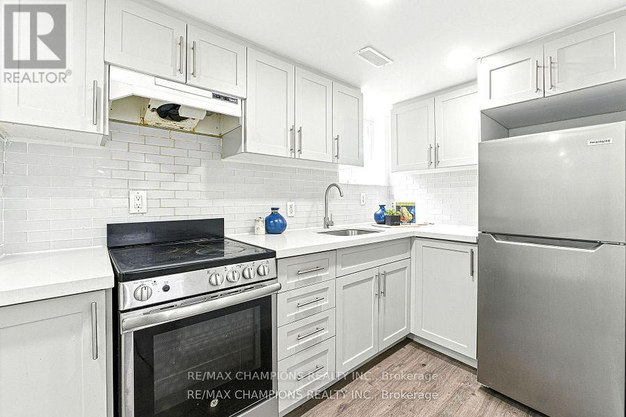 35 Hercules Court, Brampton, Ontario  L6S 1X6 - Photo 27 - W12436706