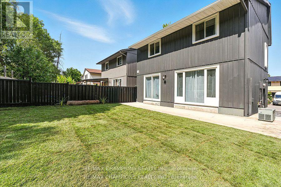 35 Hercules Court, Brampton, Ontario  L6S 1X6 - Photo 34 - W12436706