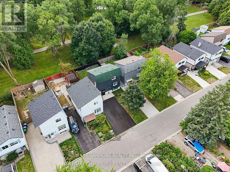 35 Hercules Court, Brampton, Ontario  L6S 1X6 - Photo 50 - W12436706