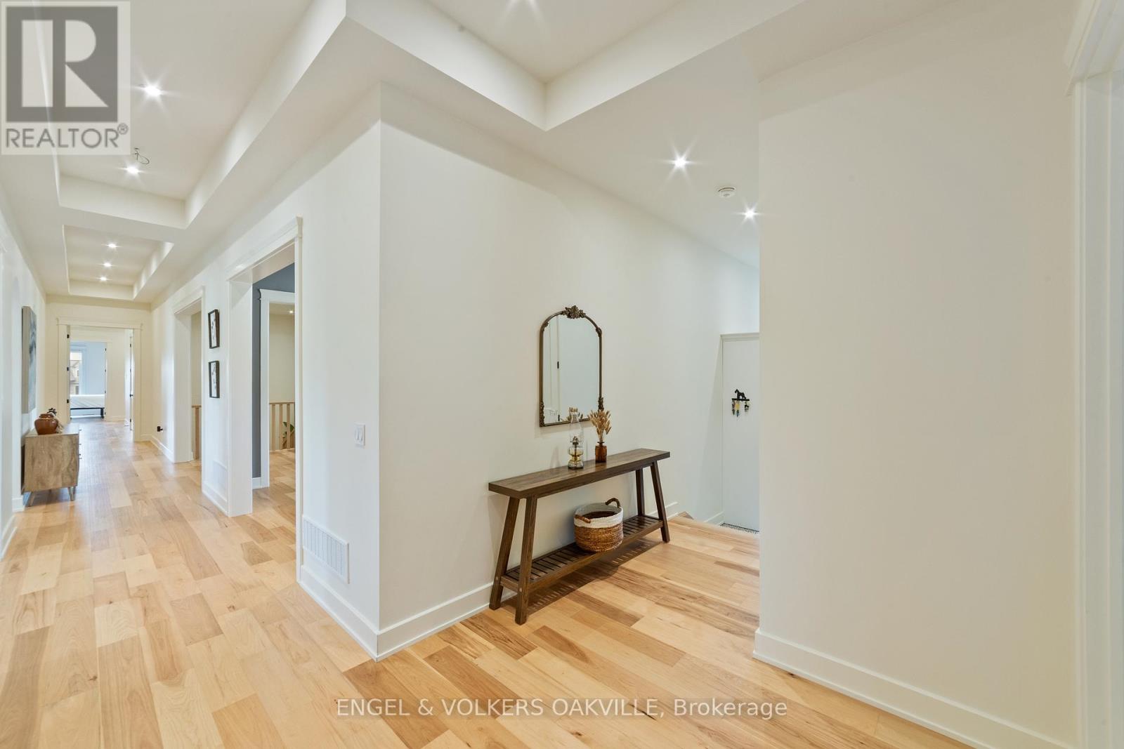 91 Logan Road, Caledon, Ontario  L7E 4L5 - Photo 17 - W12436719