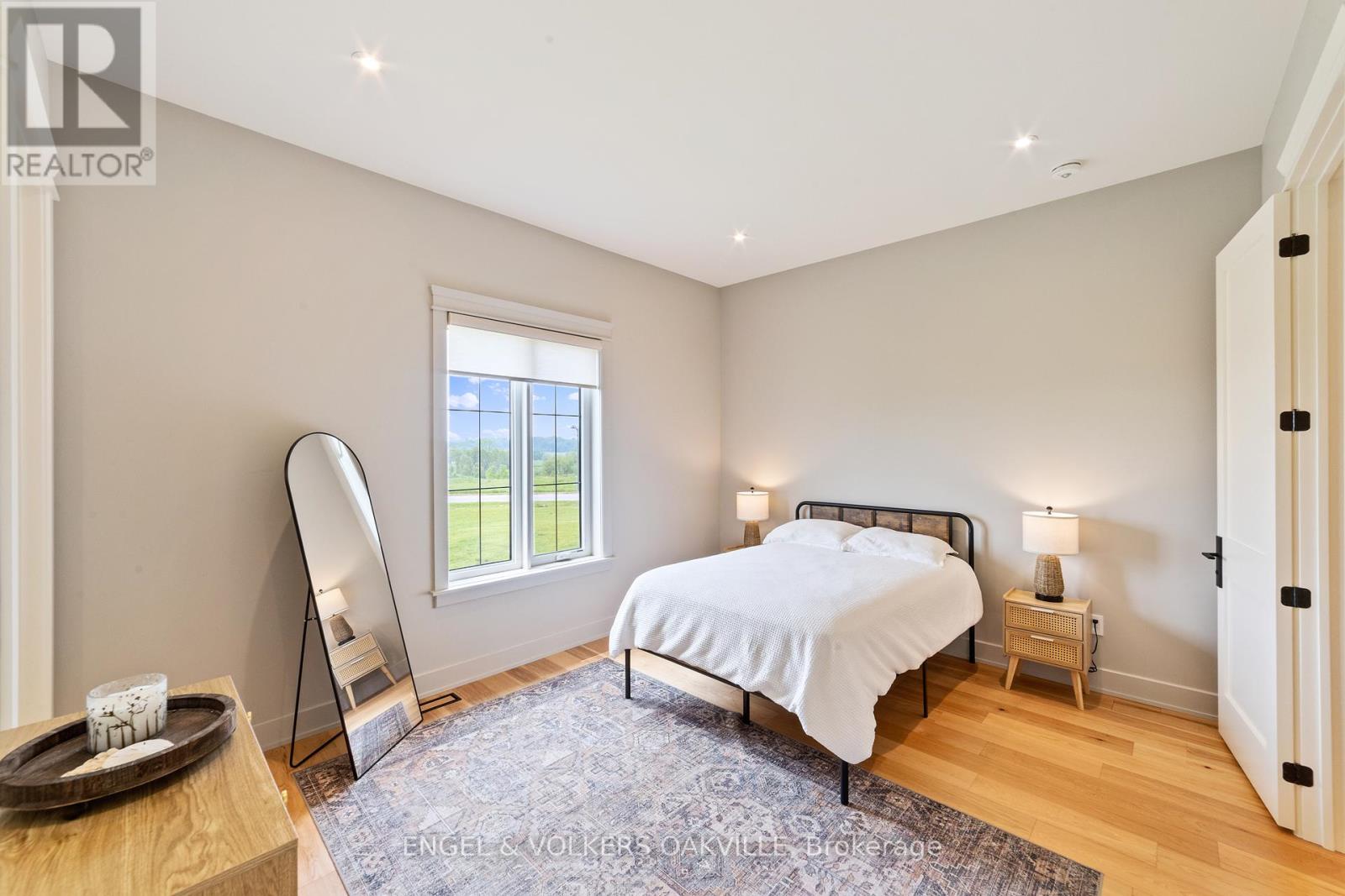 91 Logan Road, Caledon, Ontario  L7E 4L5 - Photo 31 - W12436719