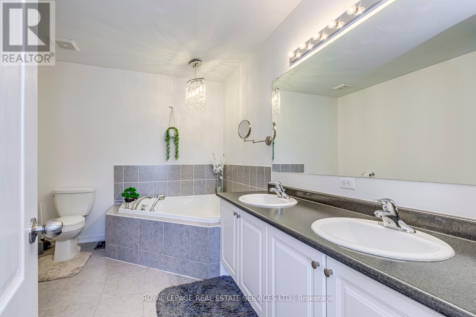 67 - 651 Farmstead Drive, Milton, Ontario  L9T 7W2 - Photo 24 - W12436732