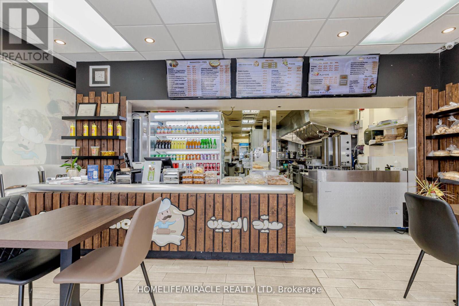 23 - 128 Queen Street S, Mississauga, Ontario  L5M 1K8 - Photo 11 - W12436736