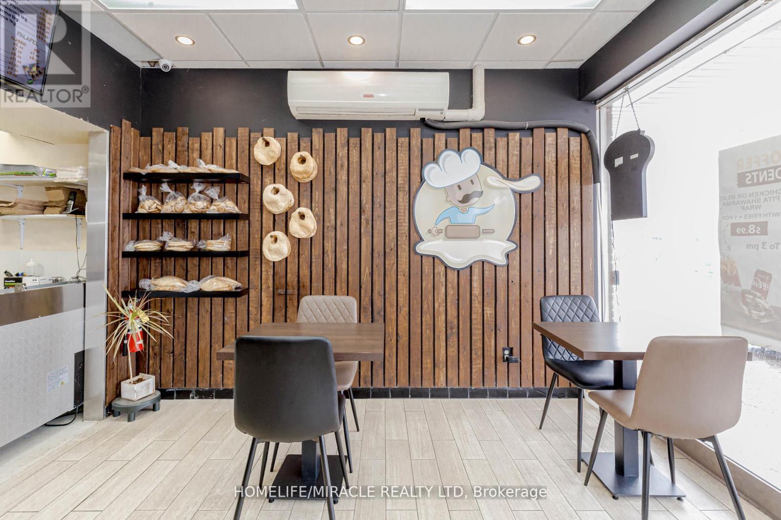 23 - 128 Queen Street S, Mississauga, Ontario  L5M 1K8 - Photo 13 - W12436736