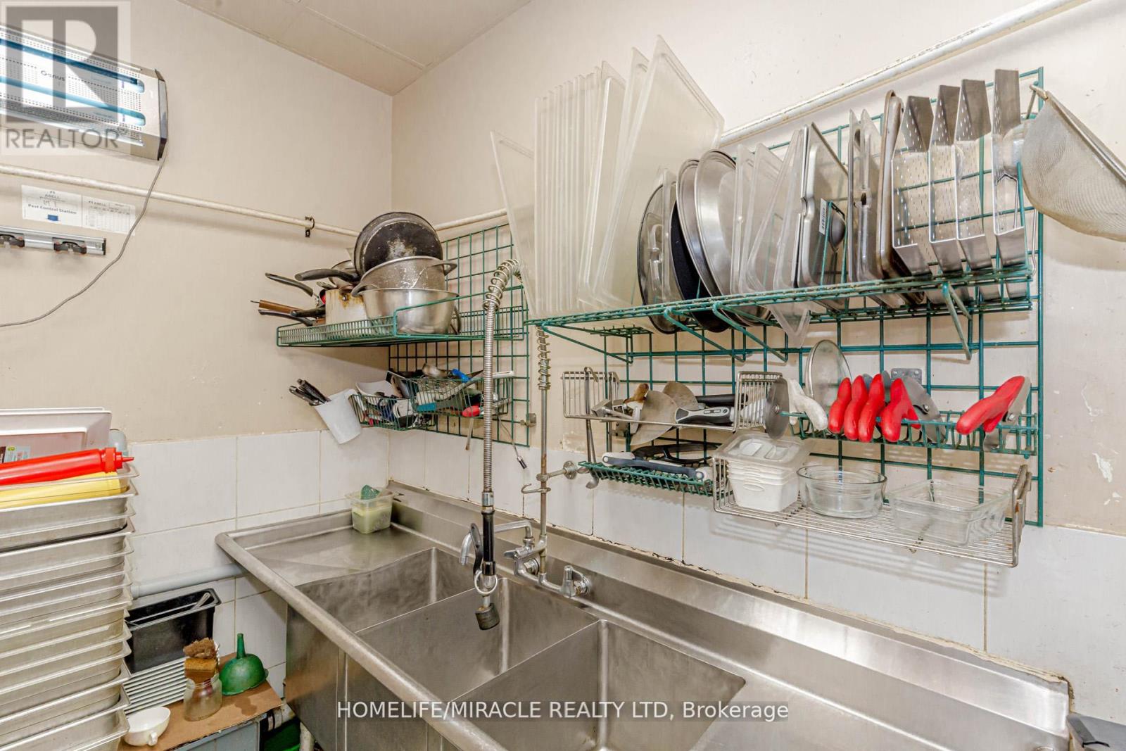 23 - 128 Queen Street S, Mississauga, Ontario  L5M 1K8 - Photo 45 - W12436736