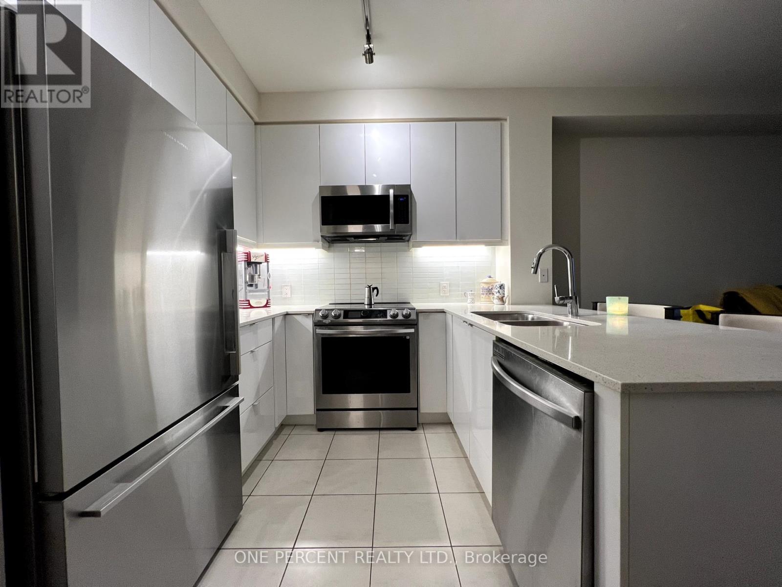 819 - 50 THOMAS RILEY ROAD, Toronto, Ontario