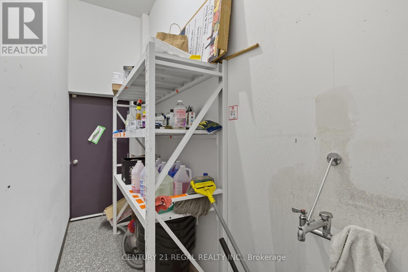 1700 St Clair Avenue W, Toronto, Ontario  M6N 1J1 - Photo 11 - W12436807