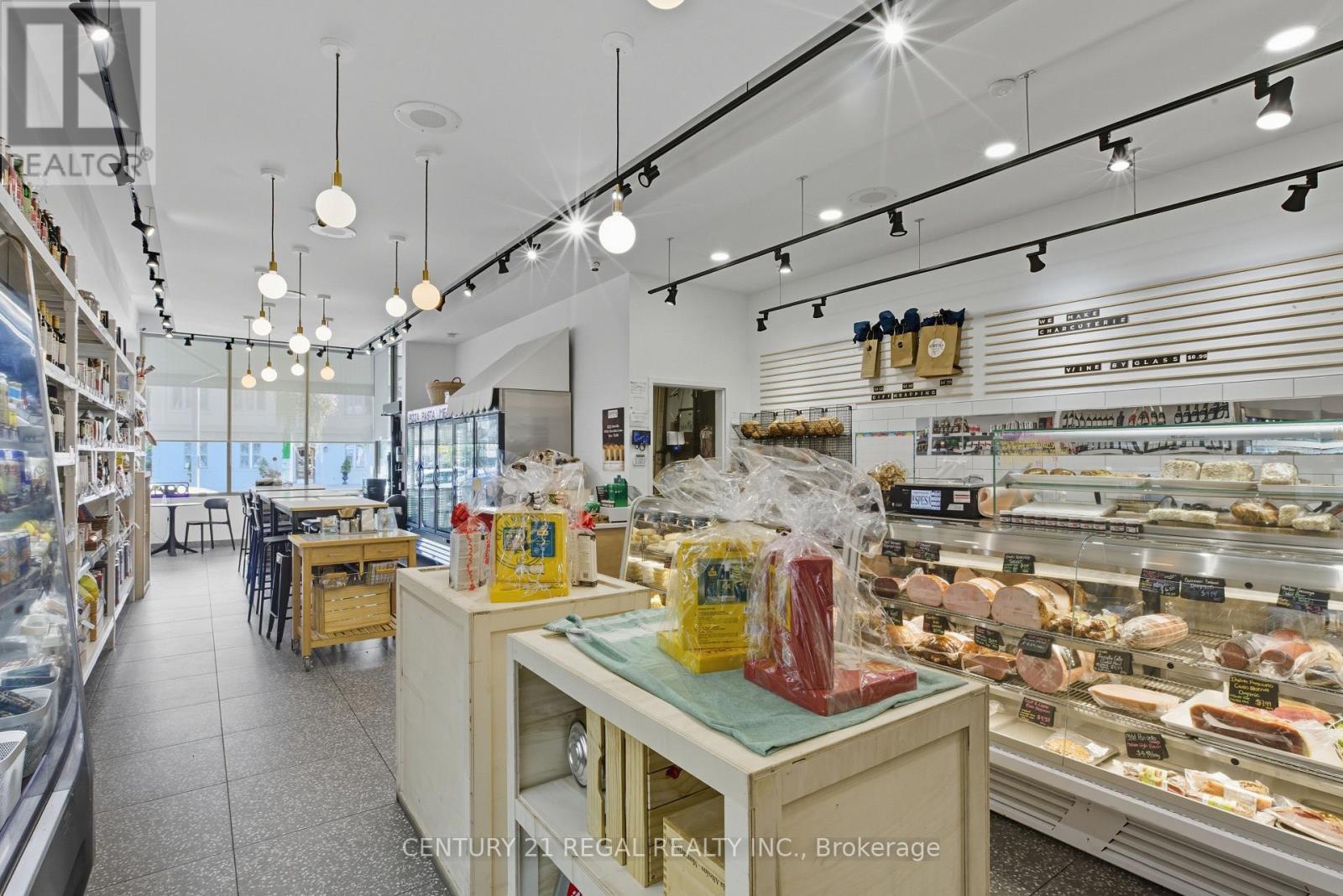 1700 St Clair Avenue W, Toronto, Ontario  M6N 1J1 - Photo 5 - W12436807