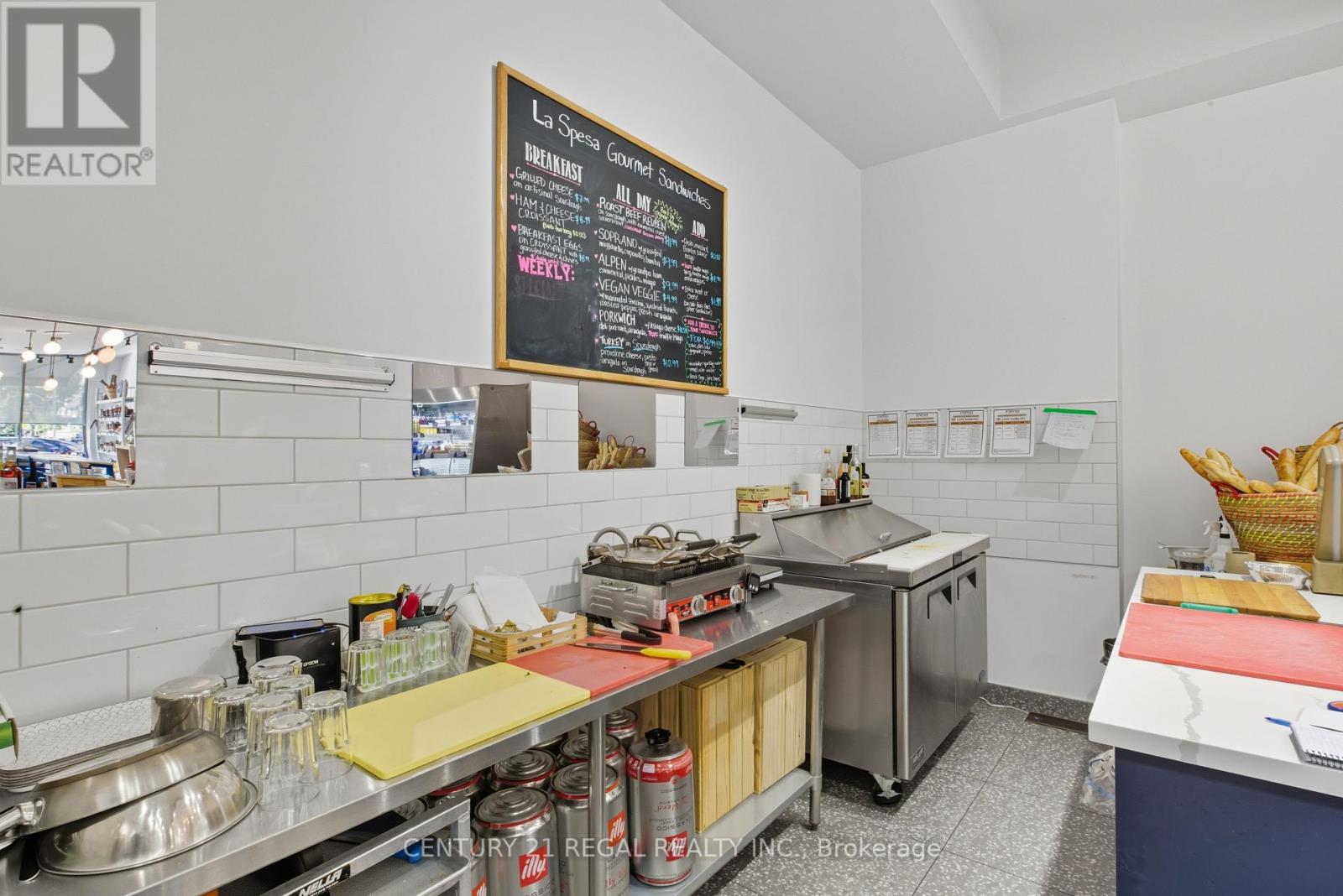 1700 St Clair Avenue W, Toronto, Ontario  M6N 1J1 - Photo 6 - W12436807
