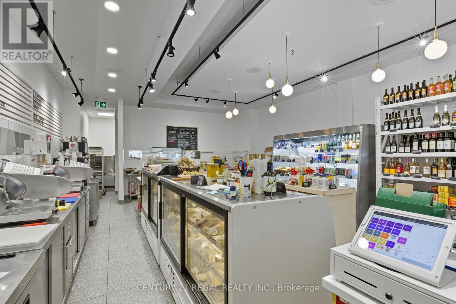 1700 St Clair Avenue W, Toronto, Ontario  M6N 1J1 - Photo 8 - W12436807