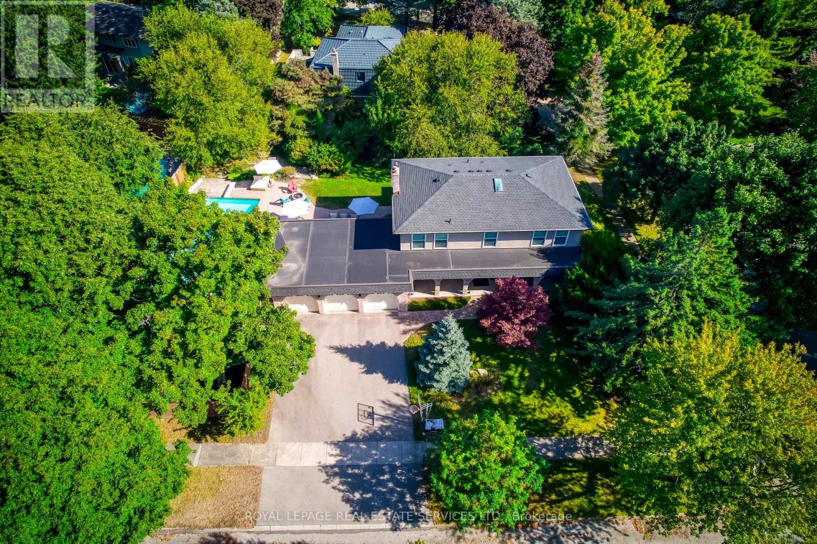 1460 Caulder Drive, Oakville, Ontario  L6J 5S9 - Photo 44 - W12436812